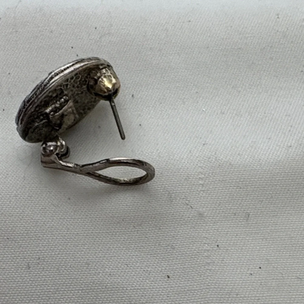 Premier Designs Retired Silver Necklace Set with Cream Accents - Picture 8 of 10